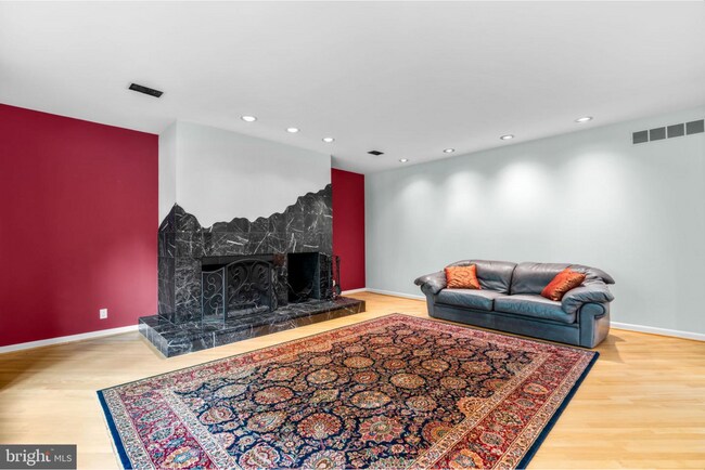 Photo - 4233 Buckskin Wood Dr