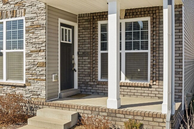 Photo - 213 Ledina Ct
