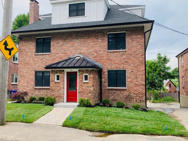 31 Heath St
