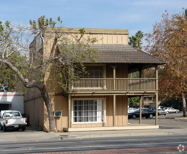Saddleback Lodge