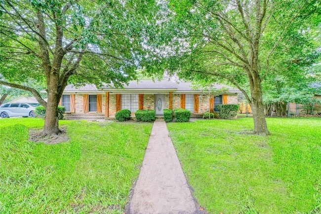 Photo - 5911 Dawnridge Dr