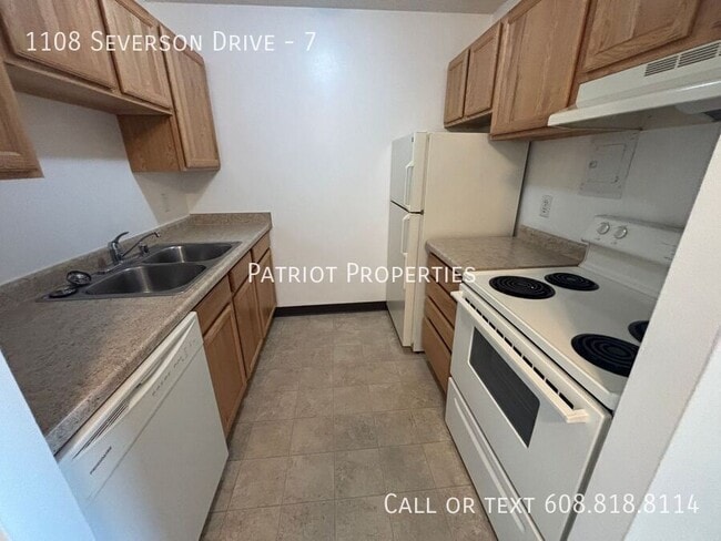 Photo - 1108 Severson Dr Unit 7