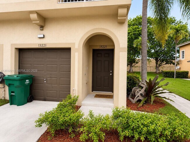 Photo - 13221 SW 42nd St Unit 8203