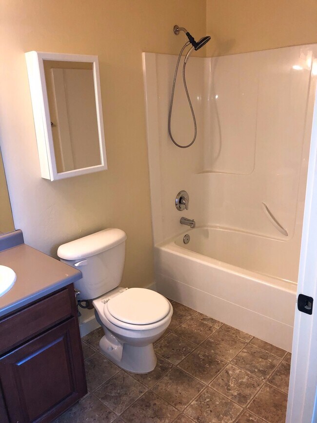 Photo - 2222 Baxter Ln Unidad 2