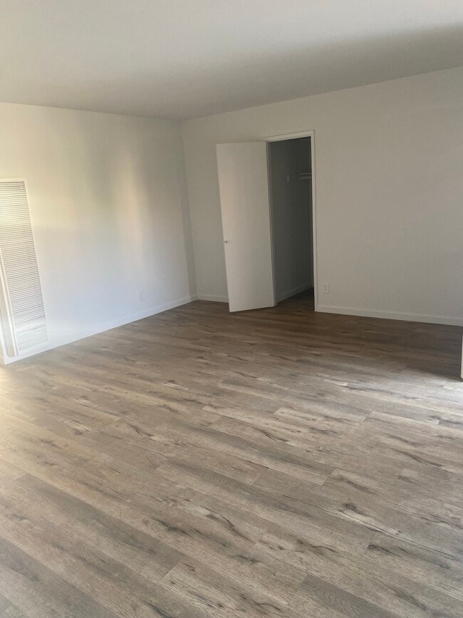 Photo - Orange Tree Garden Apartments