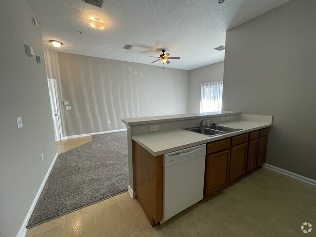 Building Photo - 6081 Maggies Cir Unit 105 Rental