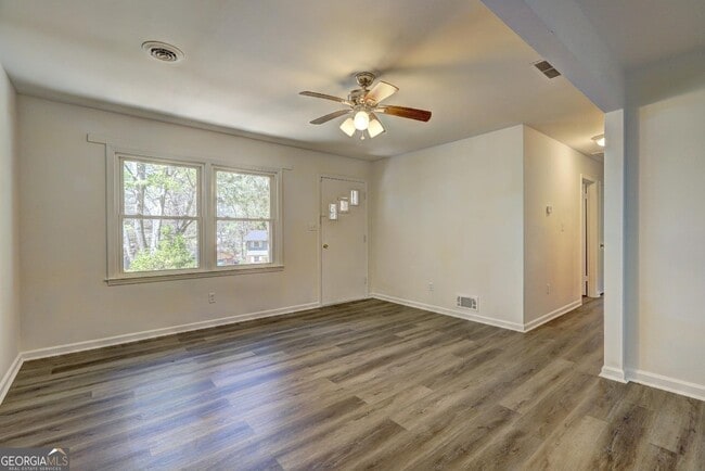 Photo - 1061 Cone Rd