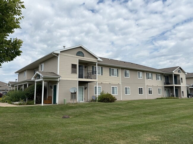 Hawk's Ridge Senior/Family Apartments