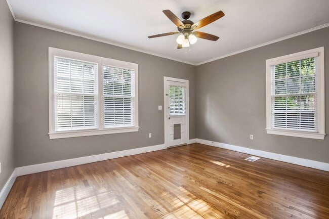 Photo - 1815 Linden Pl Unit B