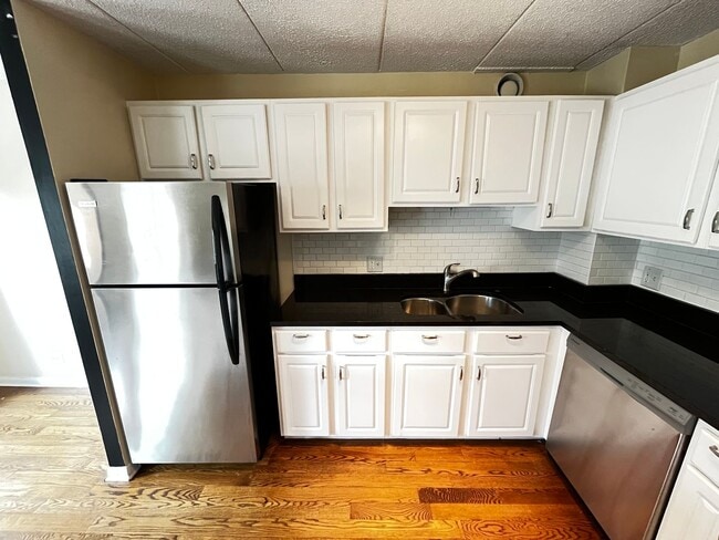Photo - 711 W Gordon Terrace Unit 711 W Gordon #118