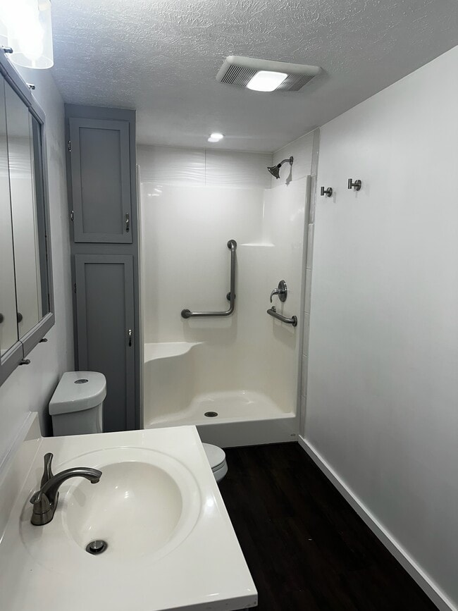 Photo - 13993 US-19 Unit Apt 5