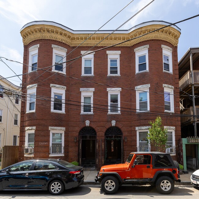 Photo - 2 St Mark St Unit 3