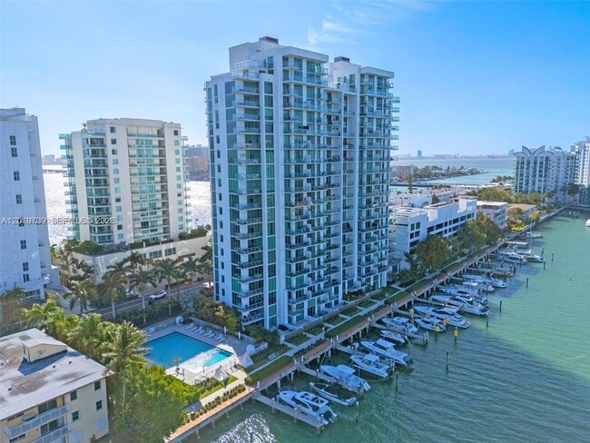 Building Photo - 7928 East Dr Unit 1202