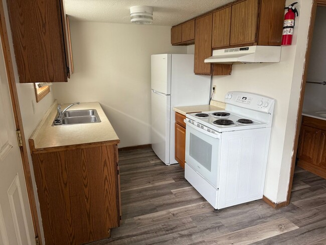 1327 Vine St Unit 1329