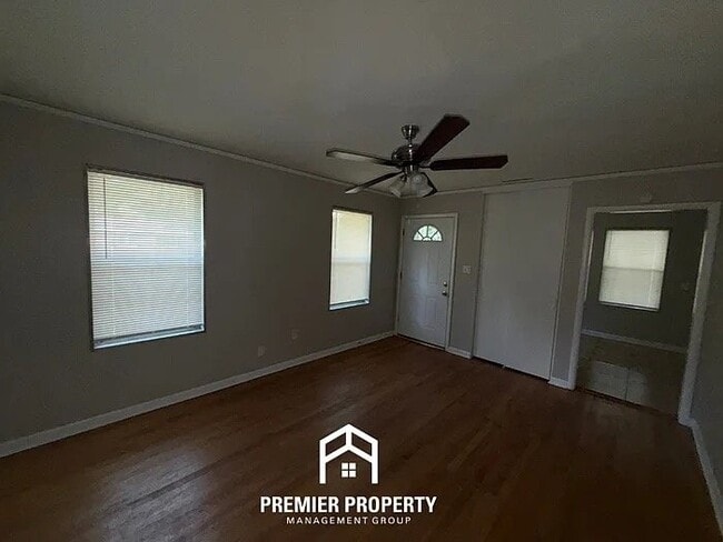 Photo - 1743 Tahiti Ln