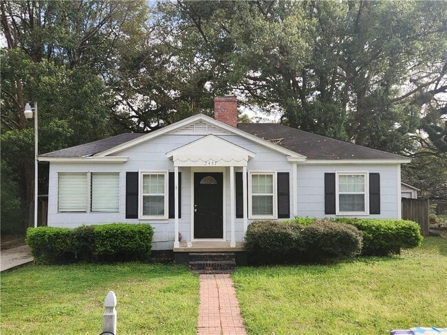 Building Photo - 2457 Richard Ave