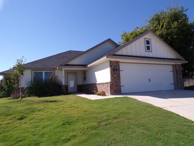 Building Photo - 112 Rylee Rd