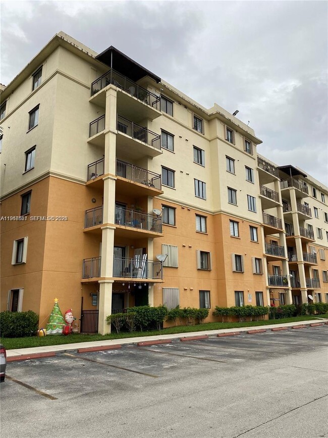 Photo - 9300 Fontainebleau Blvd Unit E507