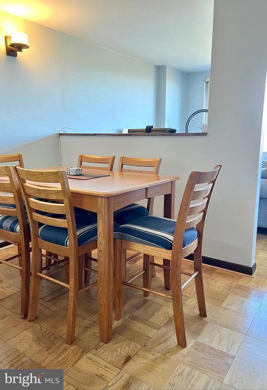 Photo - 2939 Van Ness St NW Unidad 1212