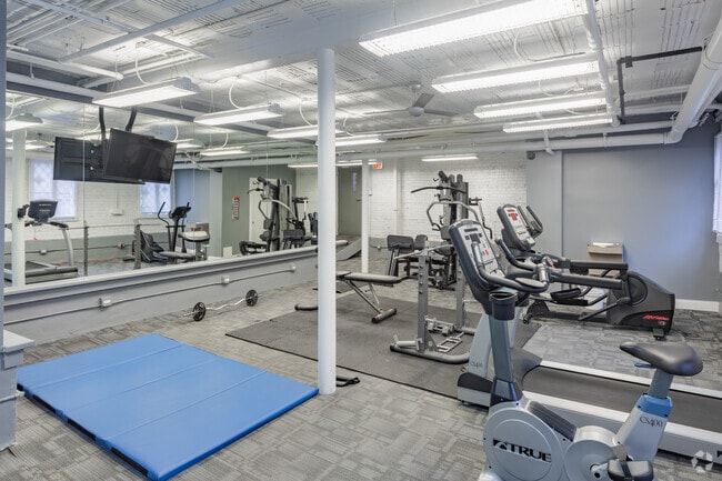 Photo - 520 W. Stratford Place