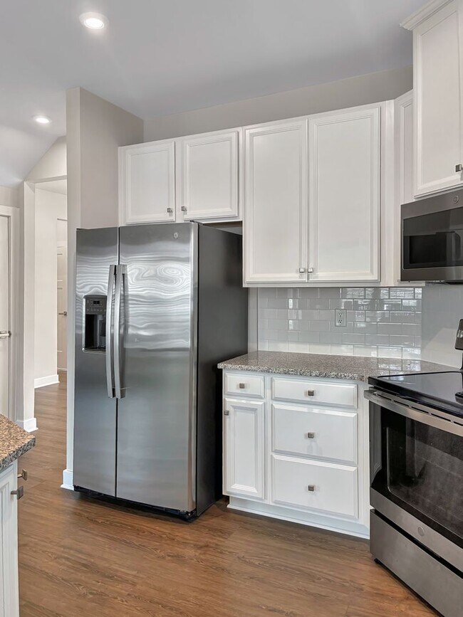 Photo - New and Modern Three Bedroom in Bon Air