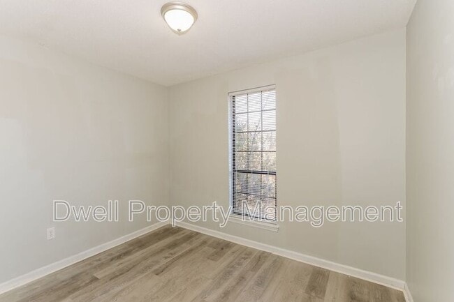 Photo - 2614 Andorra Dr