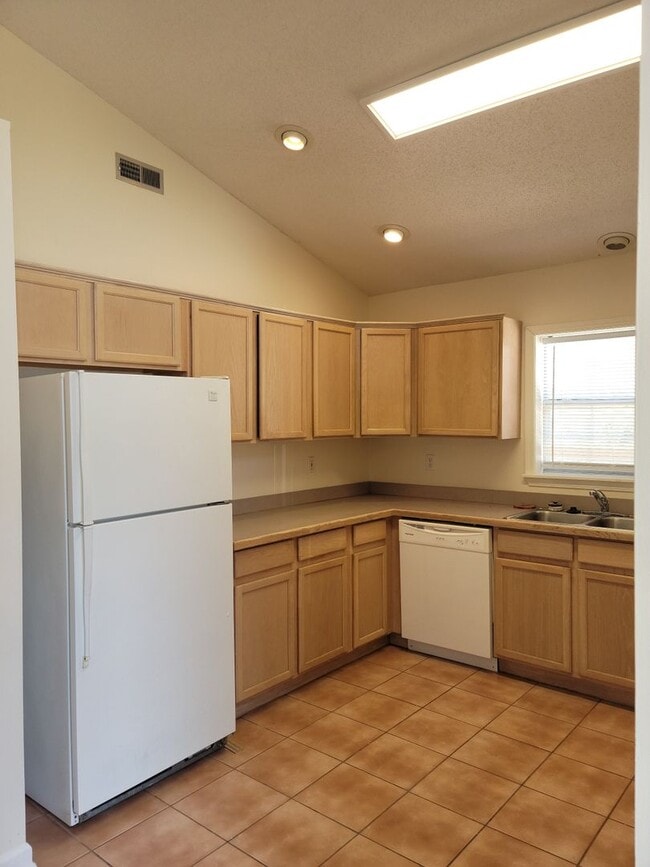 Photo - Beachside Living in Surfside – 3BR/2BA Cor...