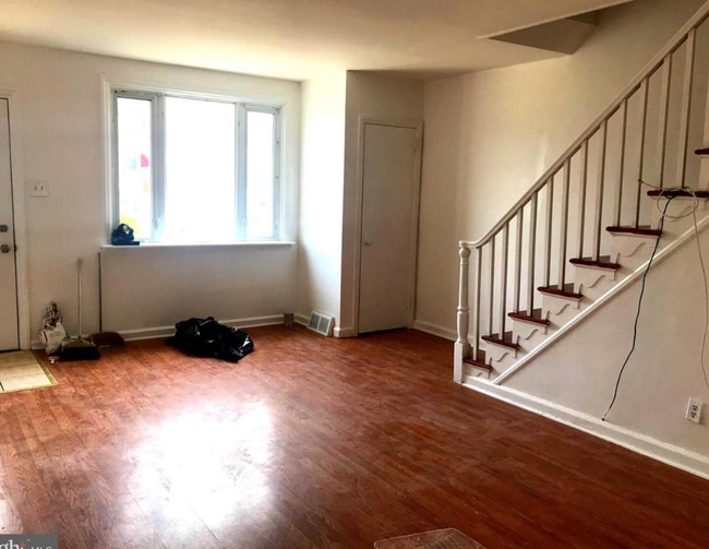 Photo - 3B1B Row House Northeast Philly available July 1st