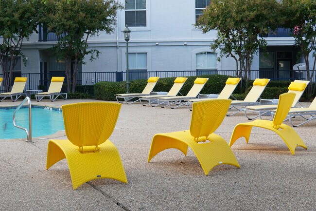 Photo - TUSCANY AT LAKEPOINTE Apartamentos