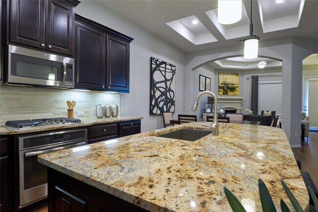 Photo - 105 Beneteau Dr