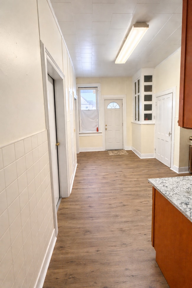 Photo - 166 5th Ave Unit 1