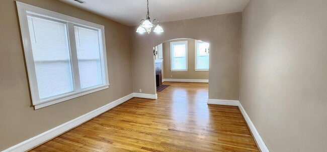 Photo - Bright & Spacious 2-Bedroom Apartment with Private Outdoor Space