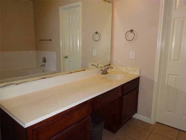 Photo - 4918 Landward Ln