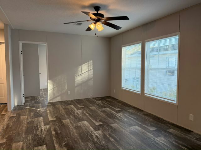 Photo - 1400 Banana Rd