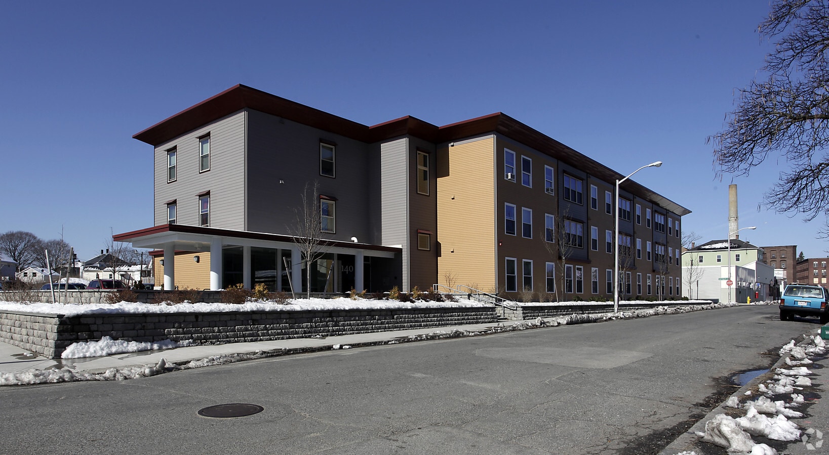 Photo - 140 Grand St Apartments