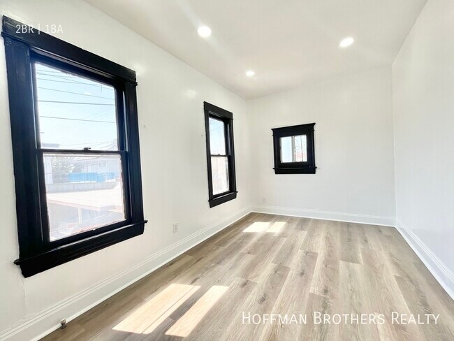 Photo - 1331 1/4 2nd Ave-A Unit A