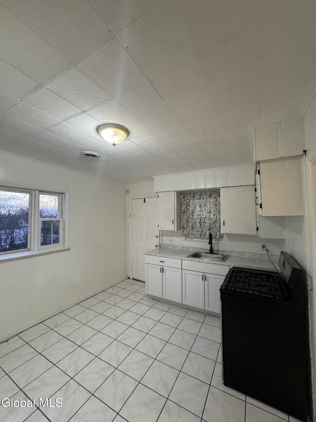 Photo - 1701 Carrie St Unit 3