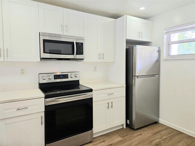 Photo - 1100 NW 87th Ave