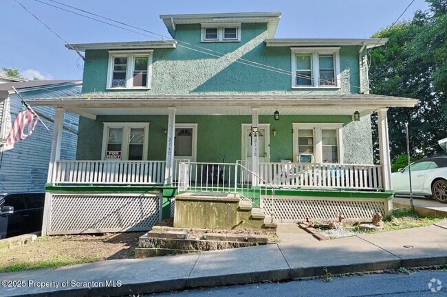 Building Photo - 2140 Pond Ave Rental