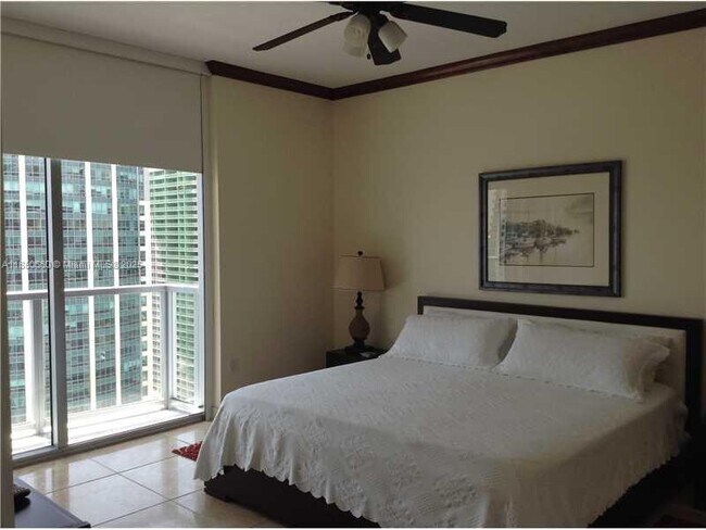Building Photo - 1060 Brickell Ave Unit 3001 Rental