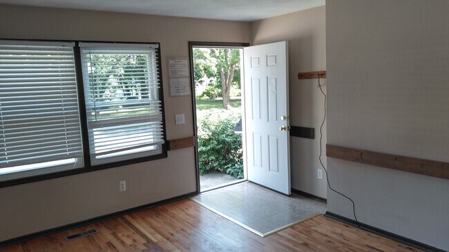 Photo - 1224 Frye Ave