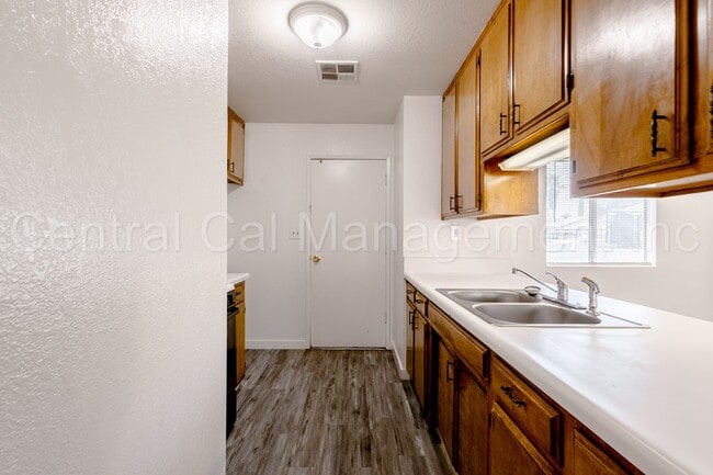 Photo - 707 Washington Ave Unit 707 Washington Ave