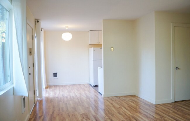 Photo - 1190-1194 SE Haig St Unit 1190