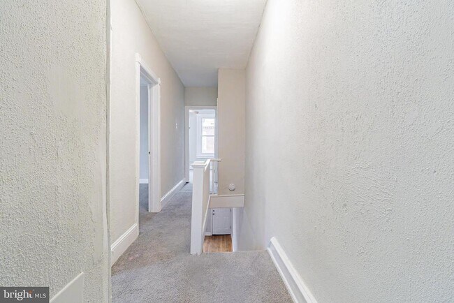 Photo - 1528 S Hollywood St