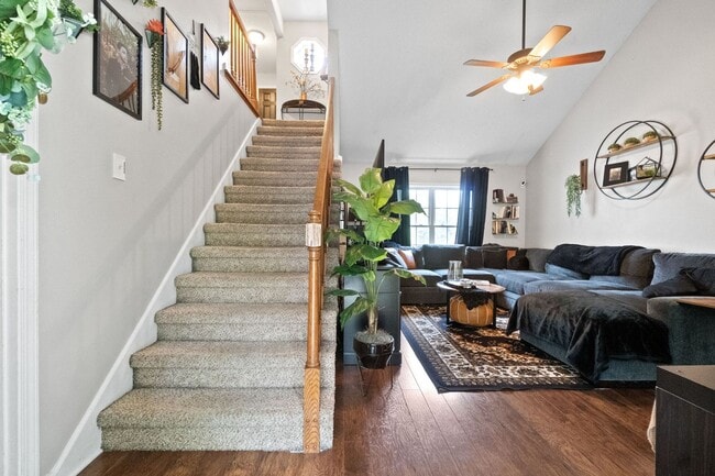 Photo - Lovely home in Peach Tree - Waiting for you to call home for the Holidays!