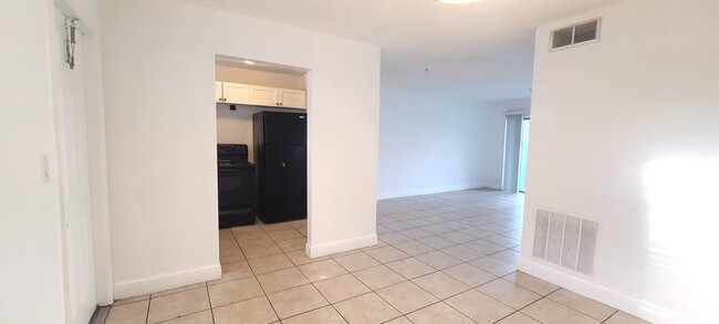 Photo - 4251 NW 5th St Condo Unit 109