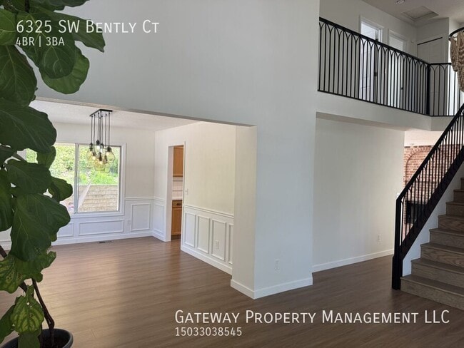 Photo - 6325 SW Bently Ct