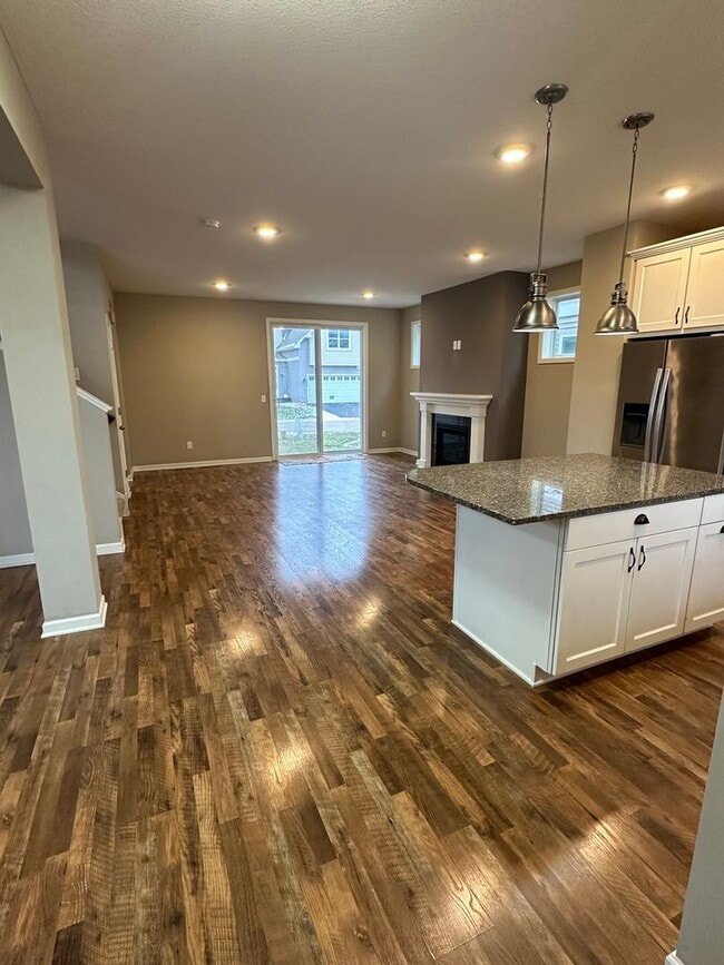 Photo - Beautiful 3 bed 3 bath home in the heart of Eden prairie!