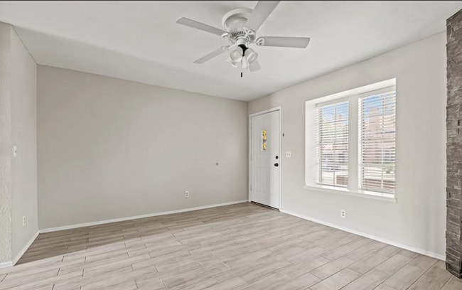 Photo - 7977 W Wacker Rd