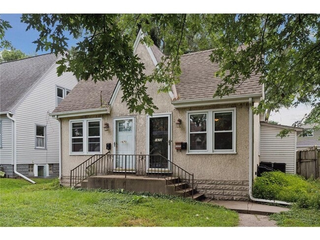 Photo - 1672 Randolph Ave